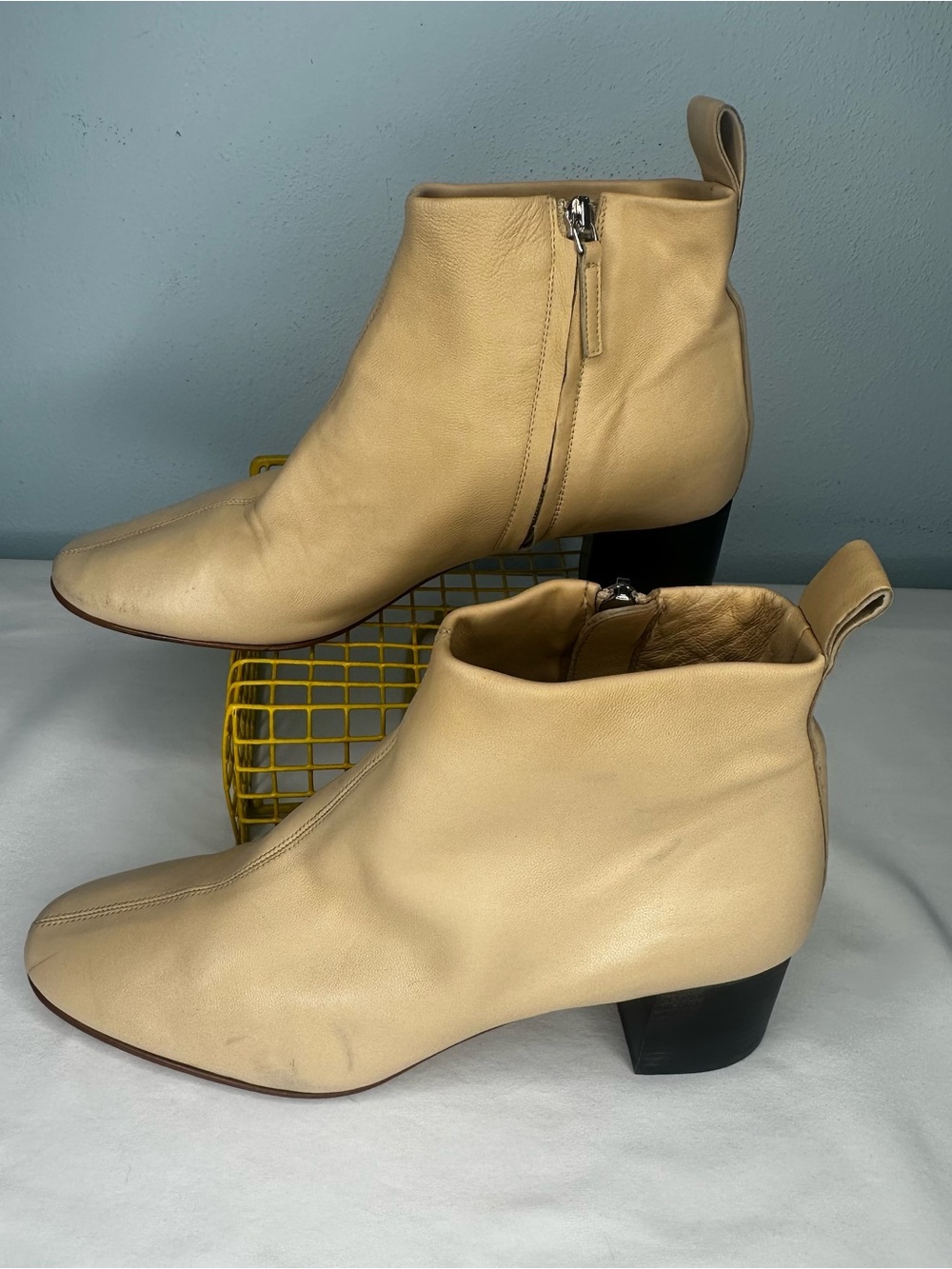 Everlane - The Day Boot in Ecru